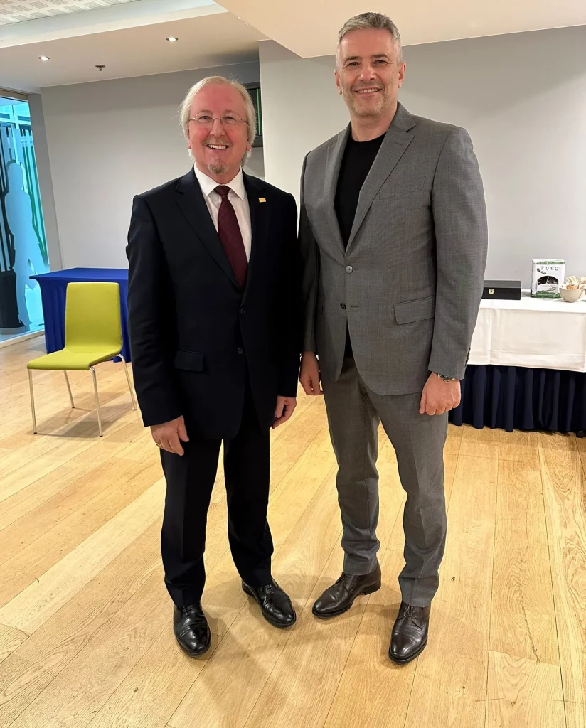 Sorin Mierlea , President of InfoCons : discussion with Dermott Jewell , the President of ANEC , about the Global InfoCons App